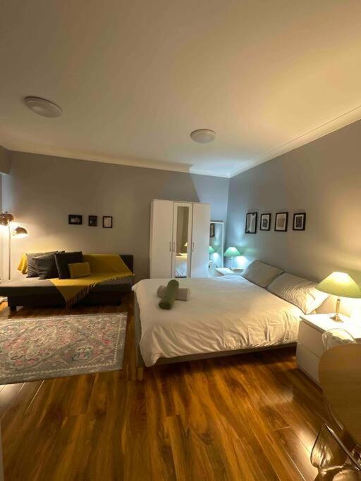 Central Ground Floor Studio Лондон Екстериор снимка